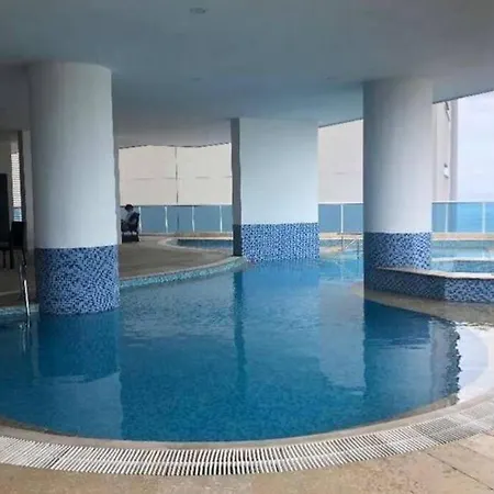 In Bocagrande Excellent Location Pool Cartagena